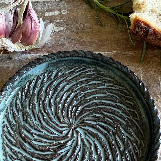 Night Garlic Grater Dish