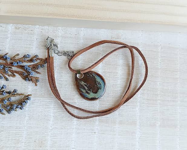 Lustre Drop Pendant